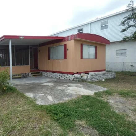 Buy this studio apartment on 6730 Sea Ranch Drive in Hudson, FL 34667