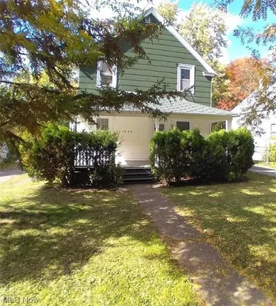 Buy this 3 bed house on 4246 East 163rd Street in Cleveland, OH 44128