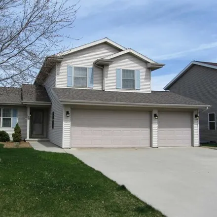 Buy this 3 bed house on 1515 Primrose Lane in Fond du Lac, WI 54935