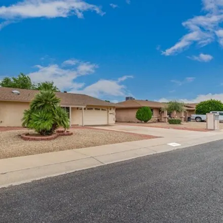 Buy this 3 bed house on 9607 West Spanish Moss Lane in Sun City, AZ 85373