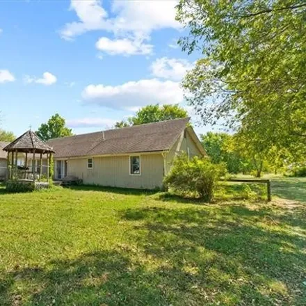 Image 3 - 7301 East 219th Street, Cass County, MO 64078, USA - House for sale