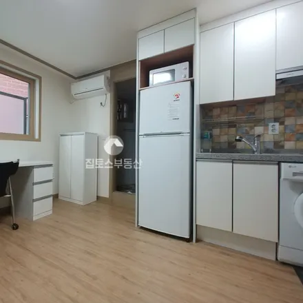 Image 3 - 서울특별시 관악구 봉천동 95-14 - Apartment for rent