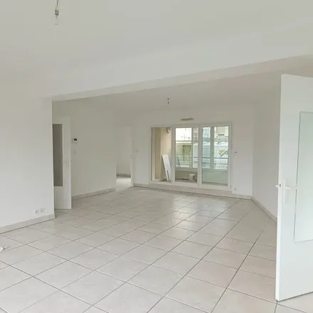 Rent this 3 bed apartment on 3 Rue du Général de Gaulle in Les Loges de Cambronne, 44230 Saint-Sébastien-sur-Loire