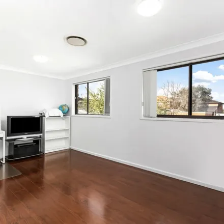 Image 9 - Glen Logan Road, Bossley Park NSW 2176, Australia - Apartment for rent