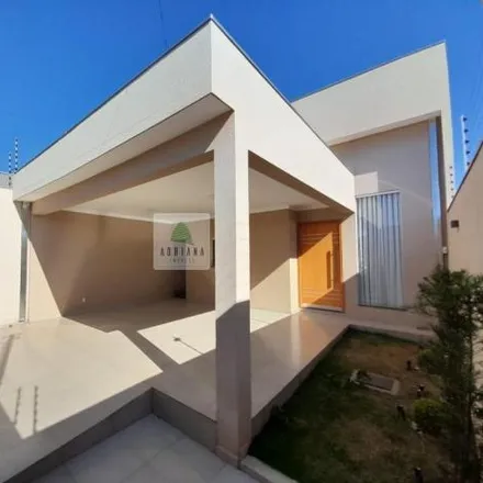 Buy this studio house on Travessa JL 3 in Residencial Jardins do Lago, Anápolis - GO
