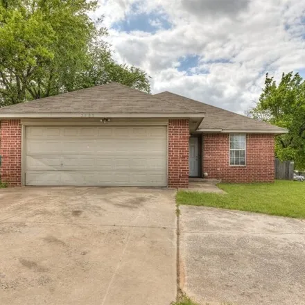 Buy this 4 bed house on 4116 Northwest 28th Street in Oklahoma City, OK 73107