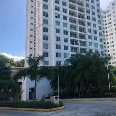 Rent this 3 bed apartment on King's College in Carretera Hospital, 0000