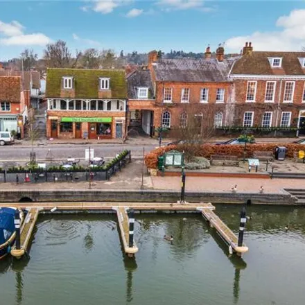 Buy this 3 bed house on The Chocolate Cafe in 13 Thameside, Henley-on-Thames