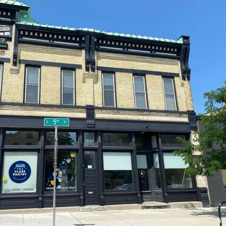 Image 1 - Fred Schroeder Building, West Washington Street, Milwaukee, WI 53204, USA - House for rent