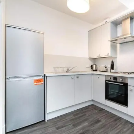 Image 2 - 7 Ritchie Place, City of Edinburgh, EH11 1ER, United Kingdom - Apartment for rent