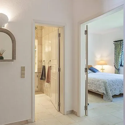 Rent this 2 bed apartment on 8135-107 Distrito de Évora