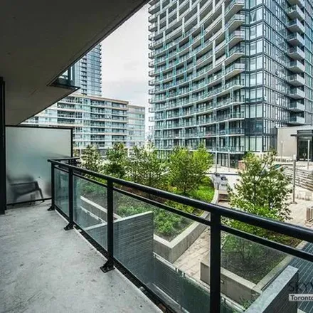 Image 3 - Richmond Street, Yonge Street, Old Toronto, ON M5H 3W4, Canada - Apartment for rent