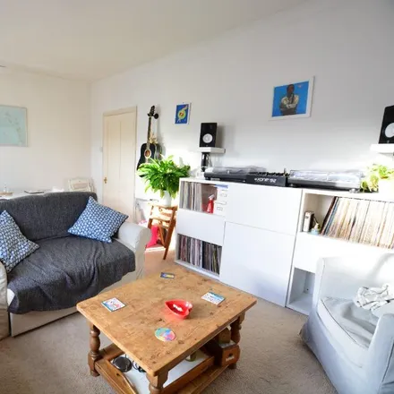 Rent this 1 bed apartment on Goldstone Road in Hove, BN3 3RJ