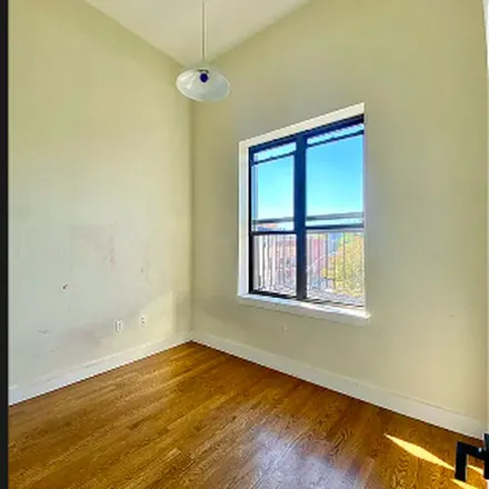 Rent this 4 bed apartment on 565 Evergreen Avenue in New York, NY 11221