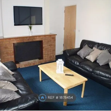 Image 3 - 64 Montpelier Road, Nottingham, NG7 2JW, United Kingdom - Duplex for rent