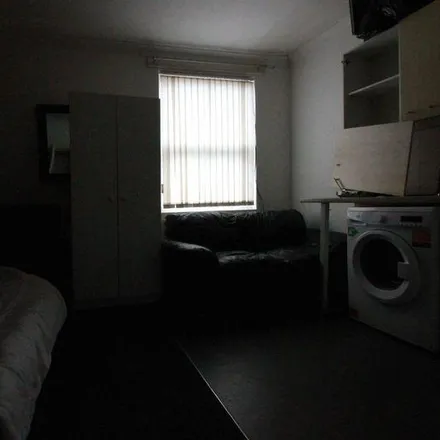Image 3 - 62 Radford Road, Nottingham, NG7 5FT, United Kingdom - Apartment for rent