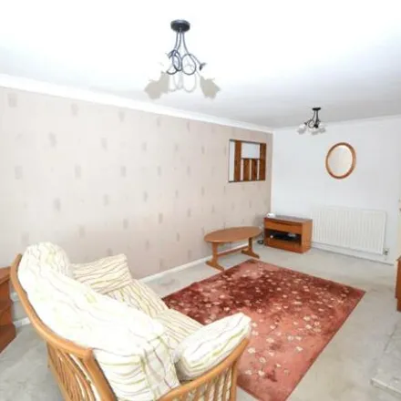 Image 3 - Clare Close, Earls Barton, NN6 0PP, United Kingdom - House for sale