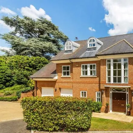 Buy this 6 bed house on Cranley Dene in Guildford, GU1 2LP