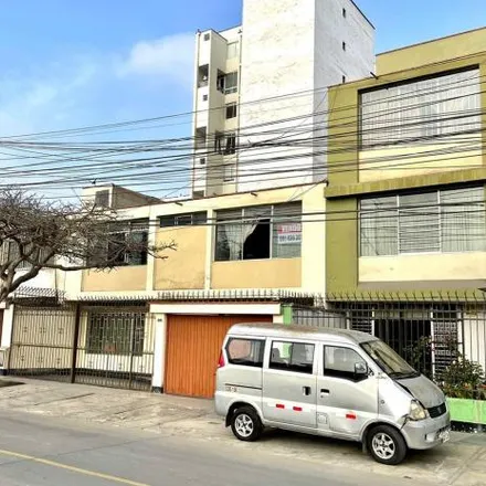 Buy this 7 bed house on Jirón Jorge Valdeavellano in La Victoria, Lima Metropolitan Area 15036