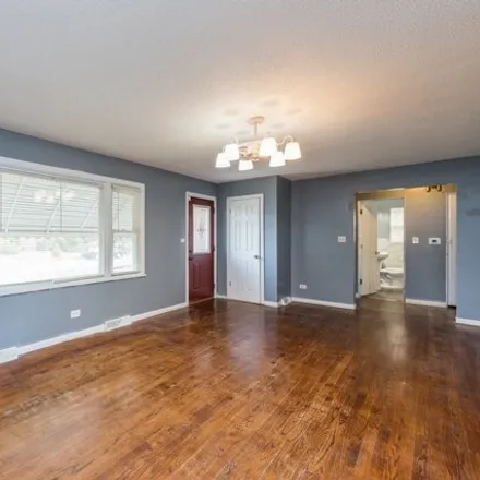 Image 4 - 1656 Seymour Avenue, North Chicago, IL 60064, USA - House for rent