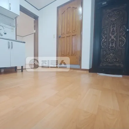 Rent this 2 bed apartment on 서울특별시 관악구 봉천동 23-23