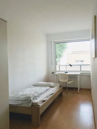 Image 1 - Ernst-Mehlich-Straße, 44141 Dortmund, Germany - Apartment for rent