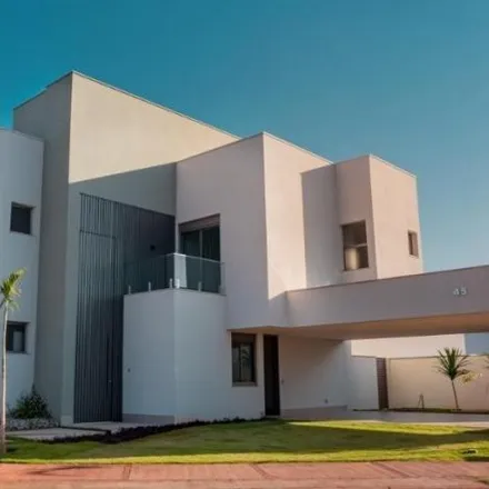 Buy this 4 bed house on Avenida Landscape in Gávea, Uberlândia - MG