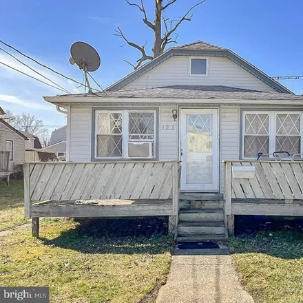 Buy this 2 bed house on 64 Park Avenue in Keansburg, NJ 07734
