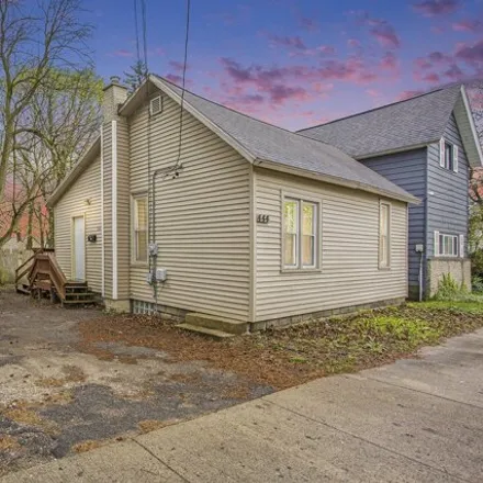 Buy this 2 bed house on 476 Quimby Street Northeast in Grand Rapids, MI 49505