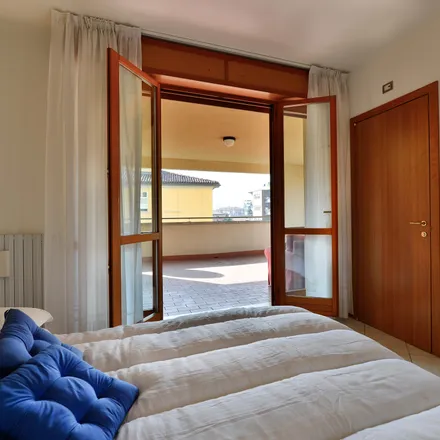 Image 3 - Via Emilia Levante 43, 40139 Bologna BO, Italy - Apartment for rent