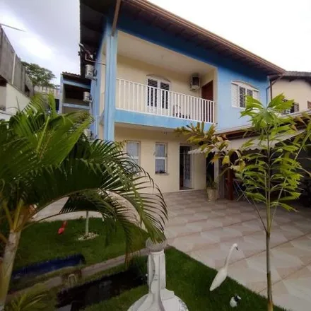 Buy this 3 bed house on Rua José da Rocha Martins in Vila Santana, Valinhos - SP