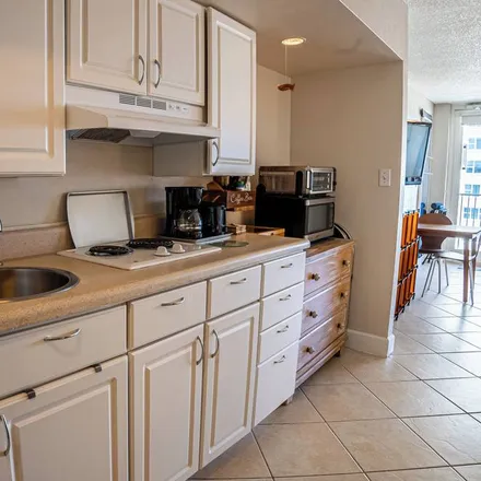 Image 8 - Daytona Beach, FL - Apartment for rent