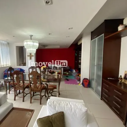 Buy this 4 bed apartment on Da Brambini Ristorante in Rua Gustavo Sampaio, Leme