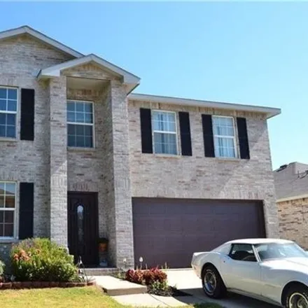 Buy this 3 bed house on 1825 Diamond Lake Trail in Fort Worth, TX 76247