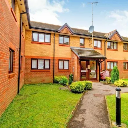 Buy this 2 bed apartment on Chestnut Lodge in 1-35 Sherwood Close, Southampton