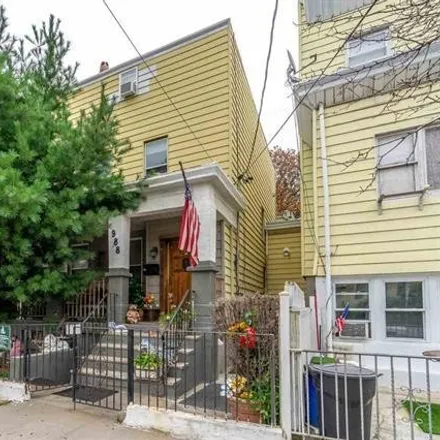 Image 1 - Summit Avenue at Bowers Street, Summit Avenue, Jersey City, NJ 07087, USA - House for sale