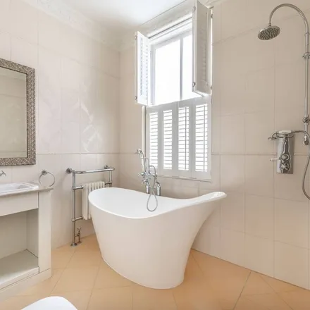 Rent this 4 bed townhouse on 2-26 Pembridge Road in London, W11 3HQ