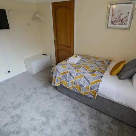 Image 5 - Wirral, CH46 6AS, United Kingdom - House for rent