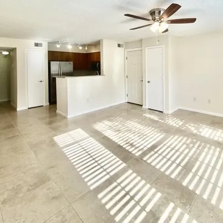 Image 3 - 2370 Lindell Boulevard, Delray Beach, FL 33444, USA - Condo for rent