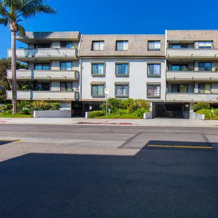 Buy this 2 bed condo on 5102 Via Dolce in Los Angeles, CA 90292