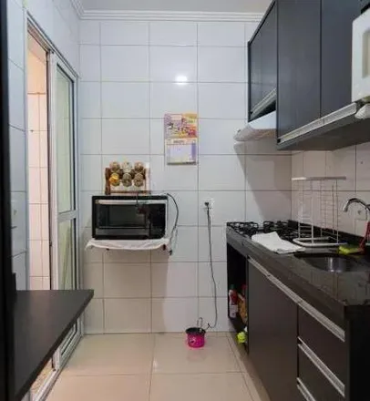 Buy this 2 bed apartment on Rua Buri in Vila Pires, Santo André - SP