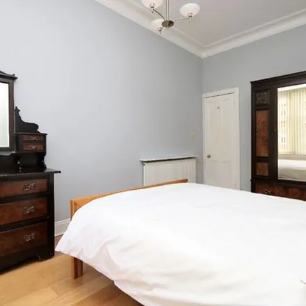 Rent this 1 bed apartment on Edgehill Road in Thornwood, Glasgow