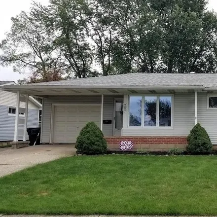 Buy this 3 bed house on 207 Idlewood Drive in Green Acres Valley, Tonawanda