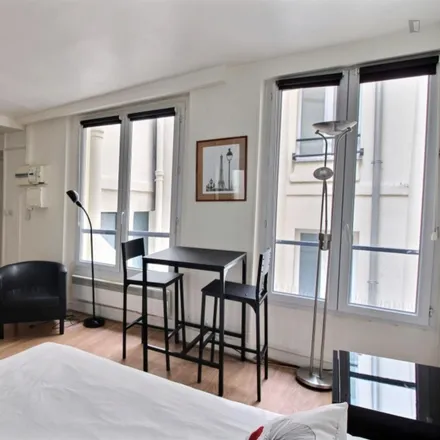 Rent this studio apartment on 34 Rue des Petits Carreaux in 75002 Paris, France
