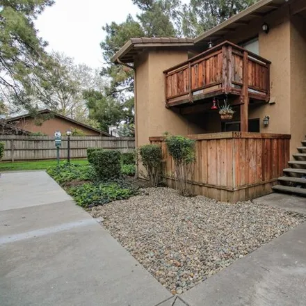Buy this 1 bed condo on 314 Arcadia Court in Vacaville, CA 95687