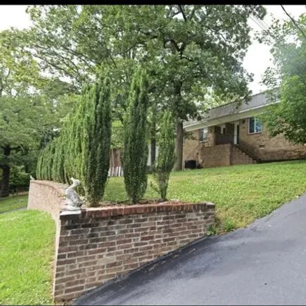 Buy this 4 bed house on 3207 Joselin Ln in Chattanooga, Tennessee
