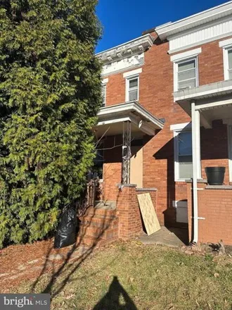 Image 3 - 1708 East 31st Street, Baltimore, MD 21218, USA - House for sale
