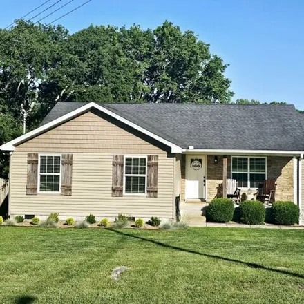 Buy this 3 bed house on 598 Edgewood Street in Alexandria, DeKalb County