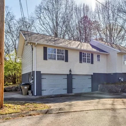 Rent this 2 bed house on 2898 Airwood Drive in Nashville-Davidson, TN 37214