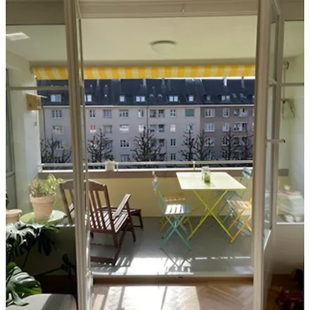 Rent this 3 bed apartment on Mezenerweg 5 in 3013 Bern, Switzerland